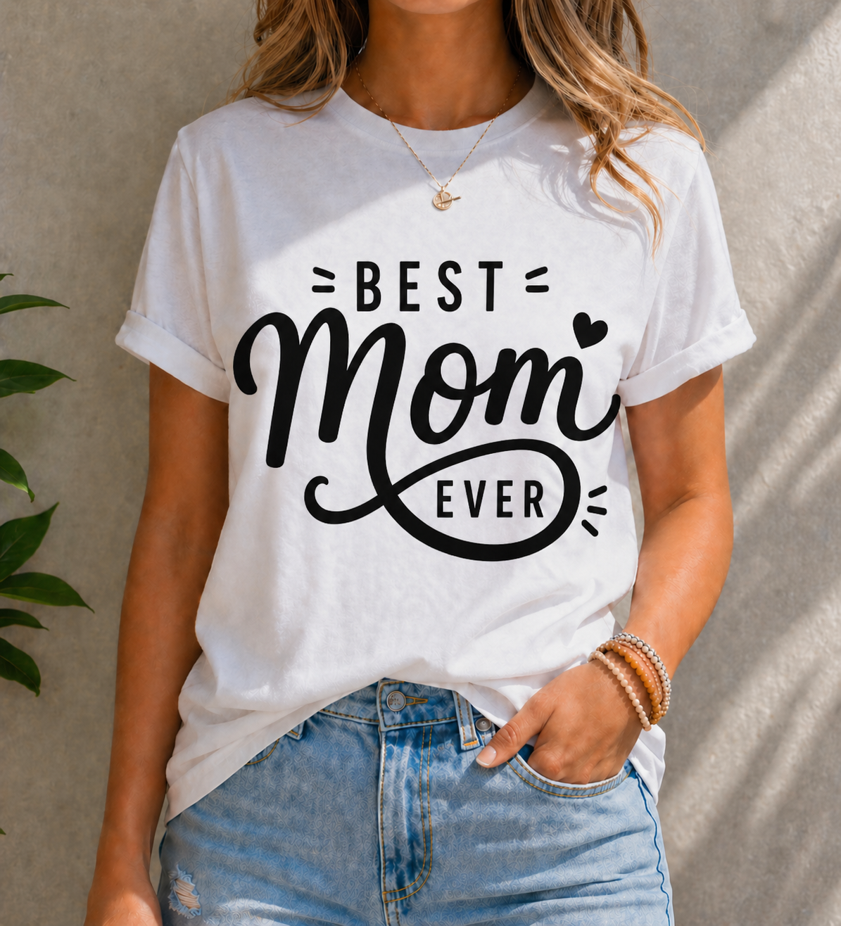 Best Mom Ever Vinyl T-Shirt | Cute Mother’s Day Gift Tee